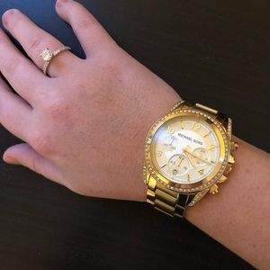 💗💗SALE💗💗 Gold Michael Kors Women’s Watch